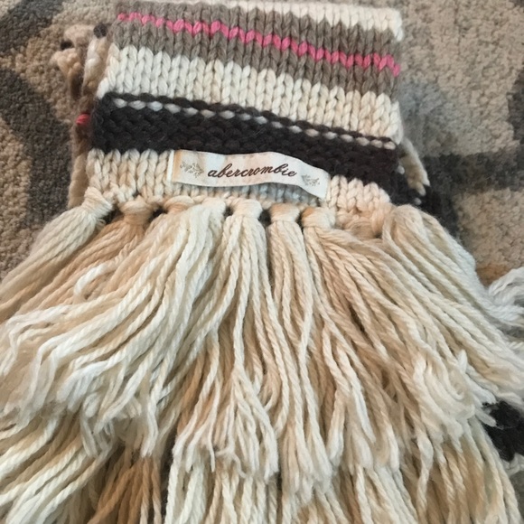 Abercrombie scarf - Picture 2 of 2